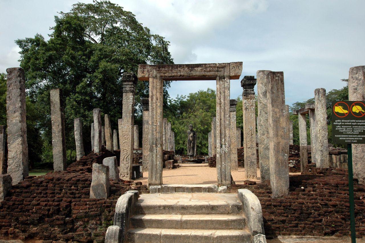 Galle Fort Walking Guide