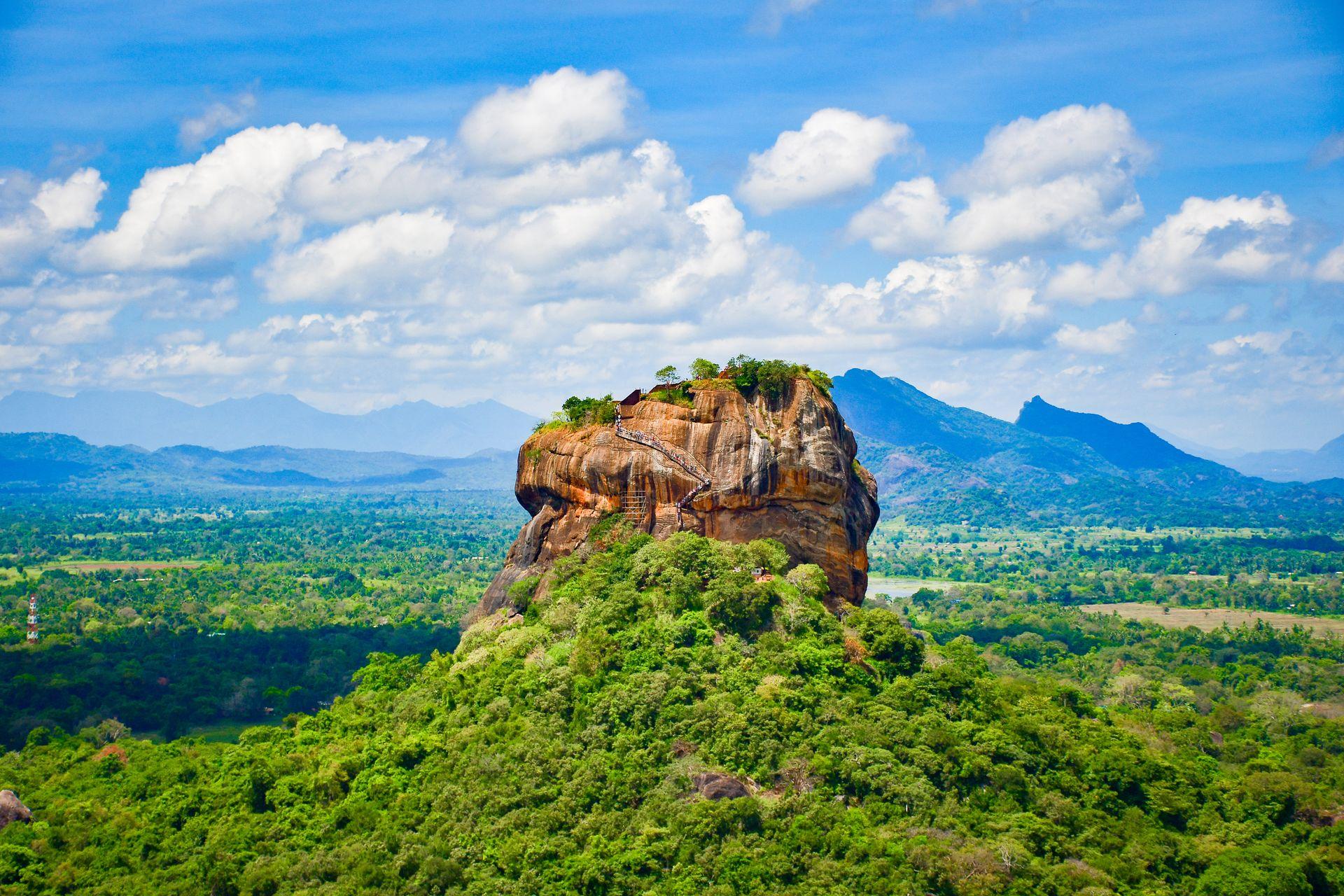The Ultimate Guide to Exploring Sigiriya